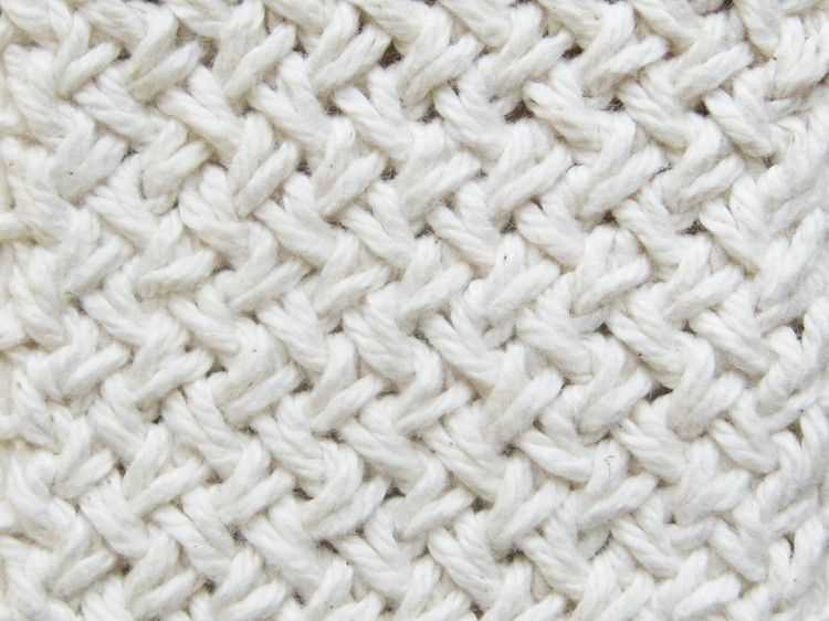 Lozenge knitting pattern