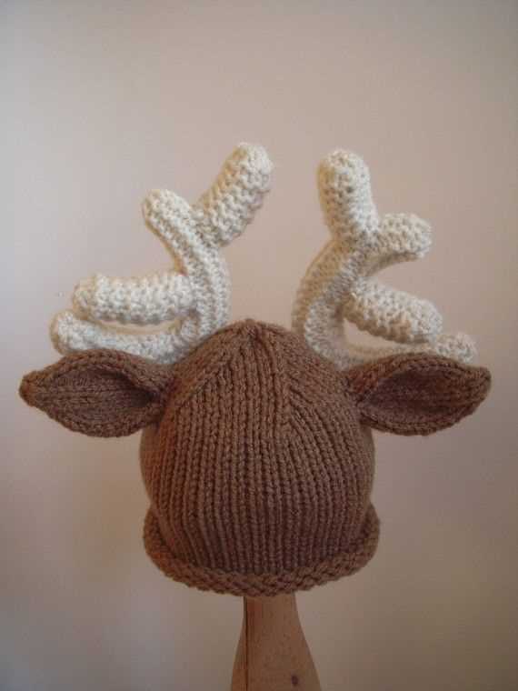 Knit deer hat pattern