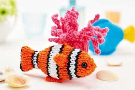 Clown fish knitting pattern