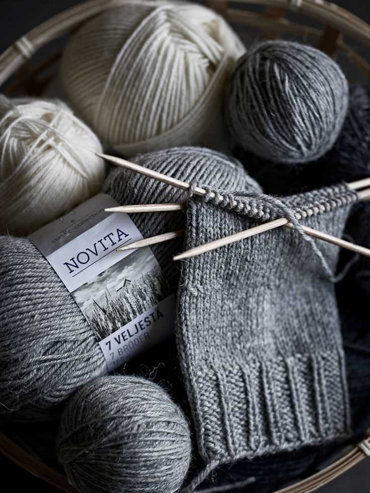 How to adjust knitting pattern for different yarn
