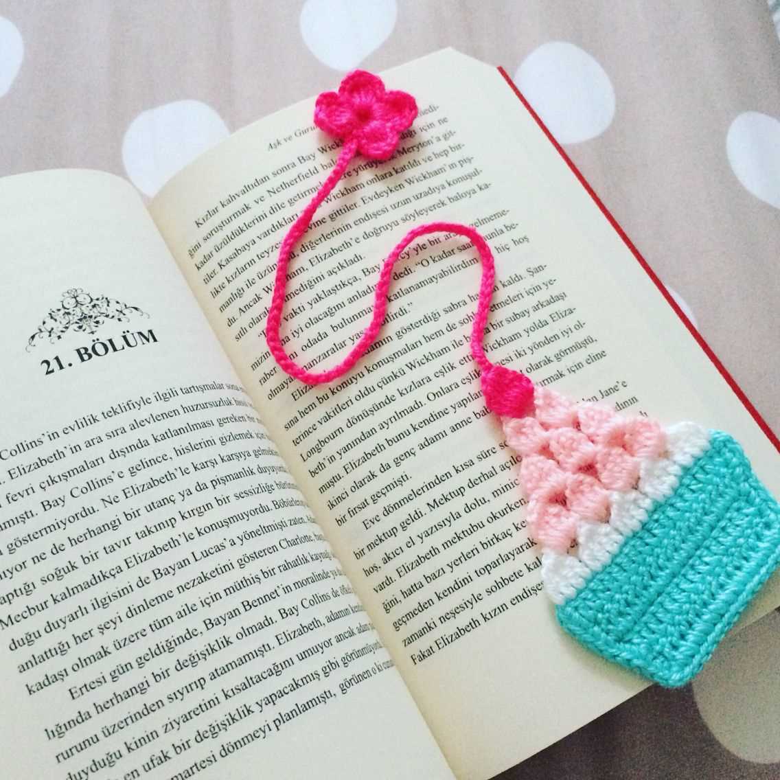 Knitted bookmark pattern easy