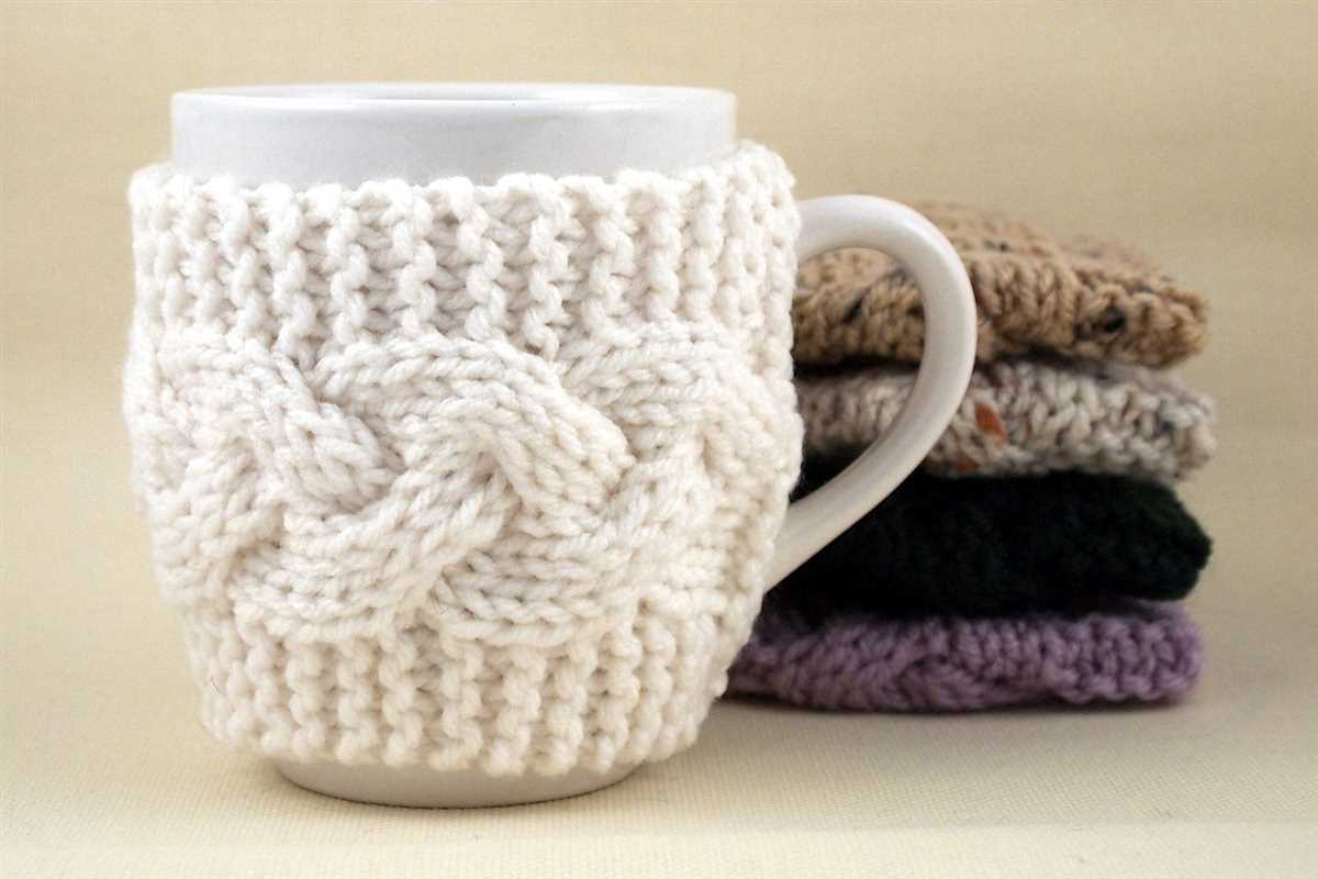 Free knitted coffee mug cozy pattern