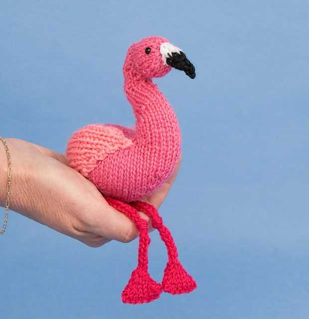 Knitted flamingo pattern