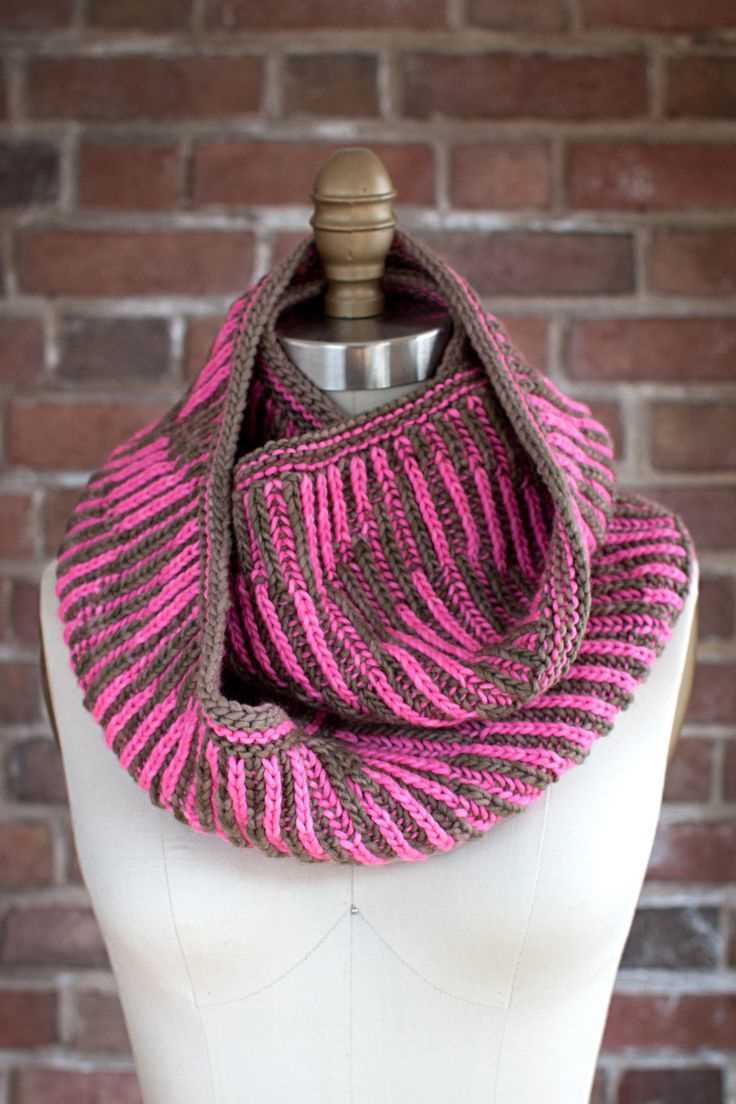 Brioche knit cowl pattern