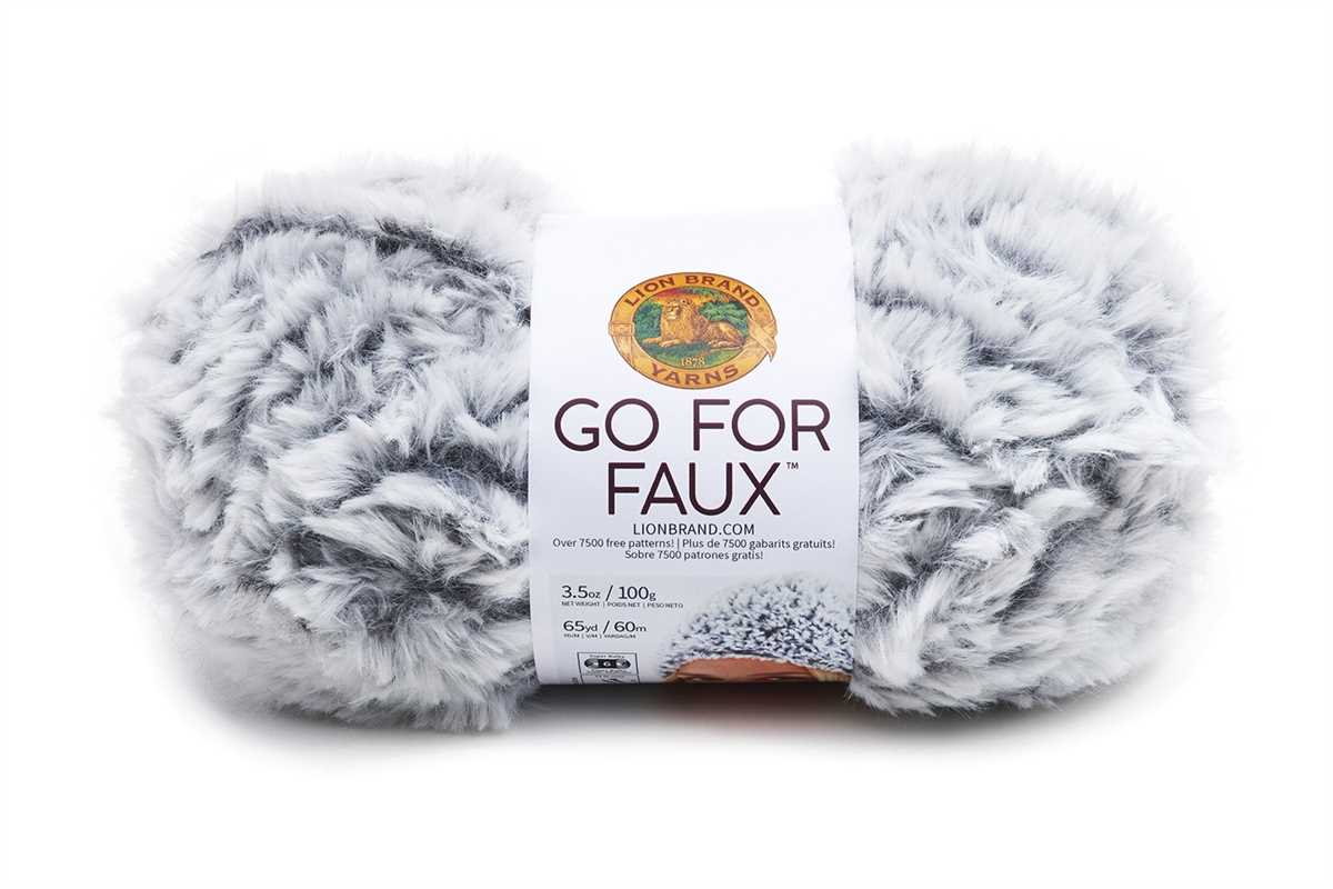 Fun fur yarn knitting patterns