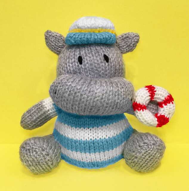 Highland cow chocolate orange cover knitting pattern