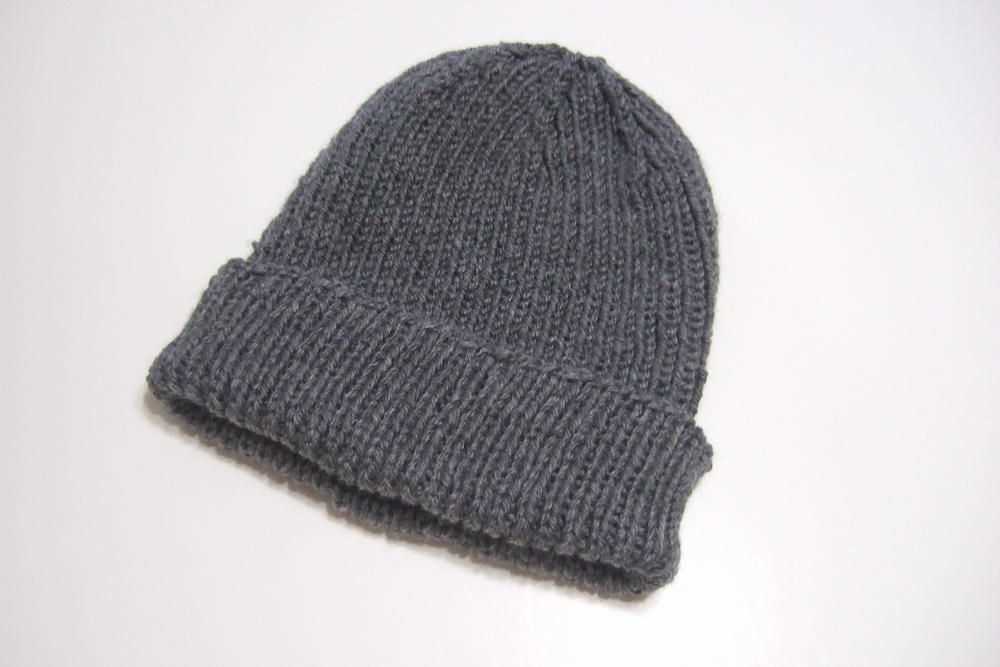 Free knitting patterns for baby hats on straight needles dk