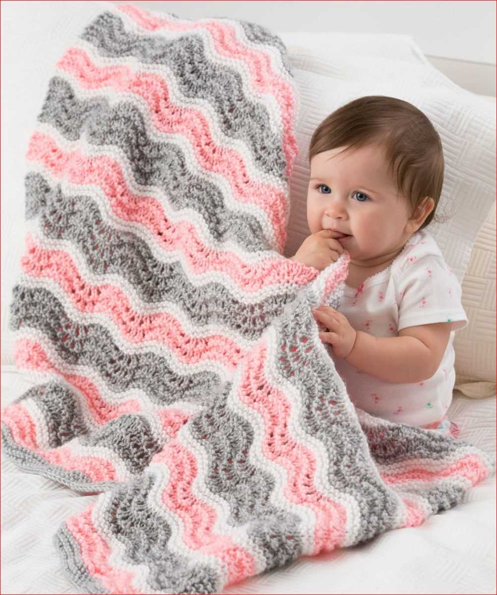Knitting baby blanket pattern
