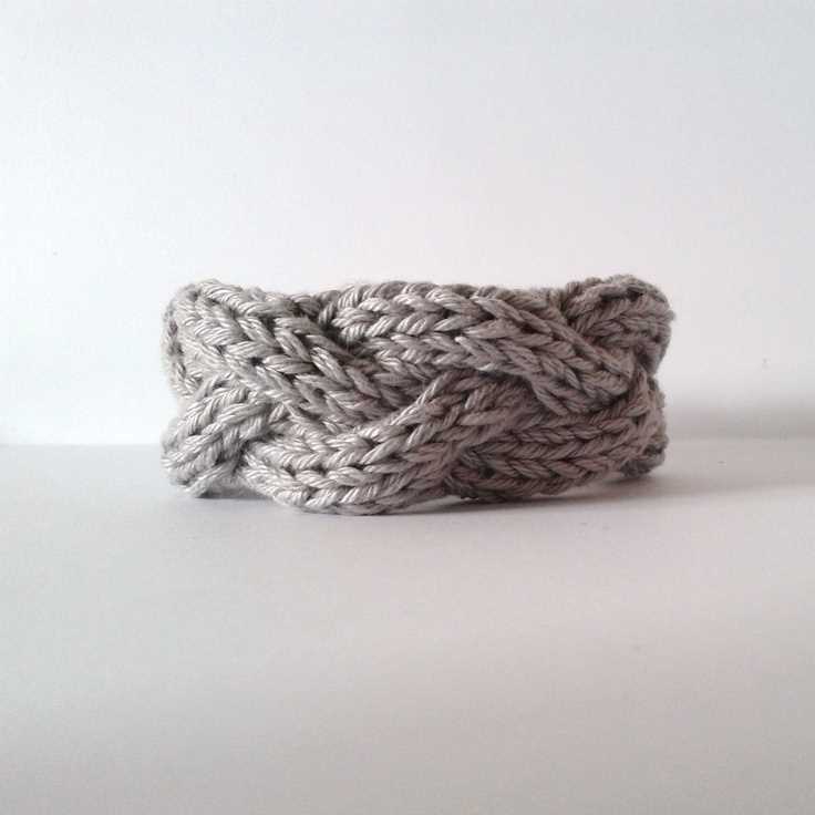 Braided cable knit headband pattern