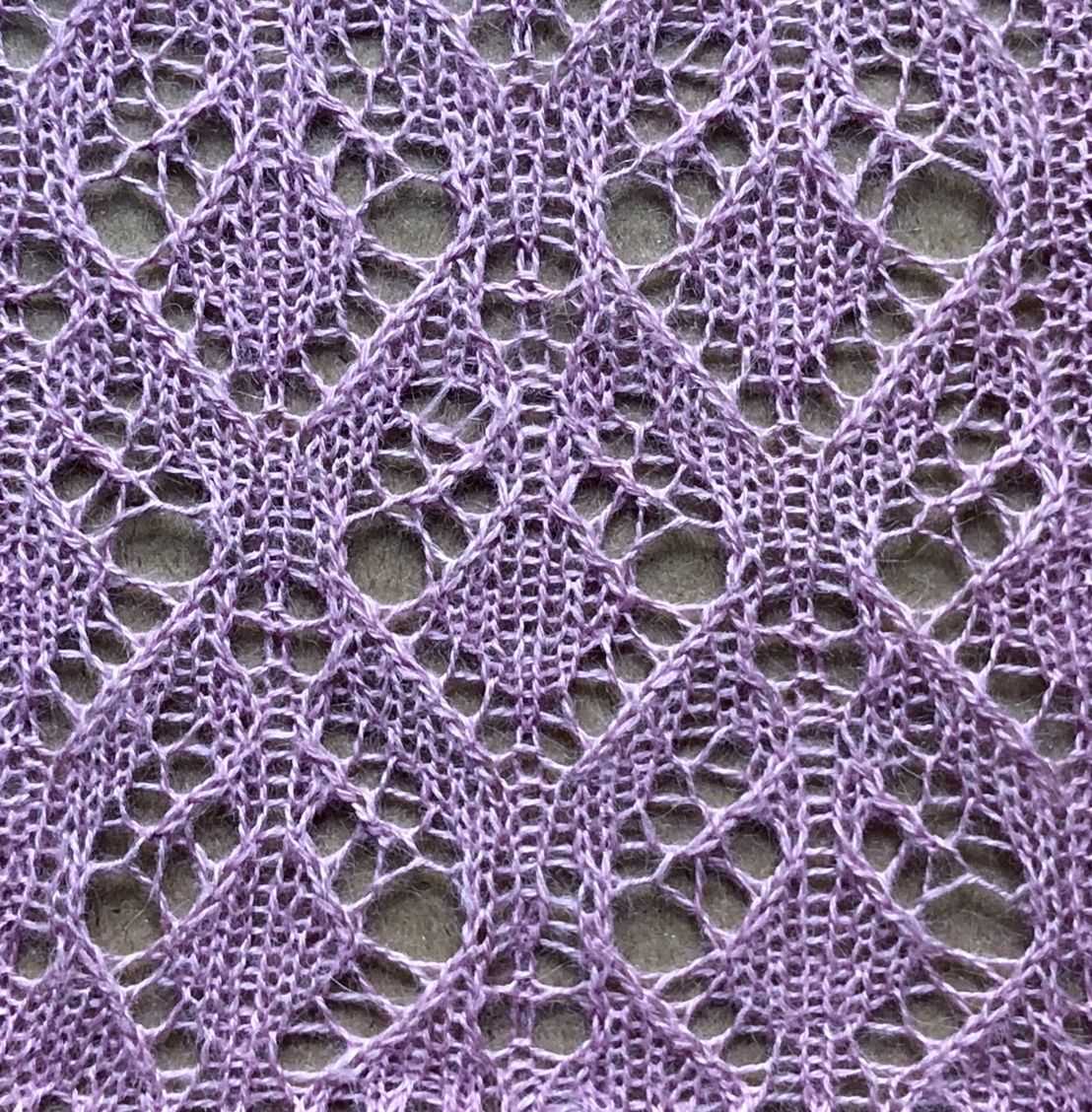 Free lace panel knitting patterns