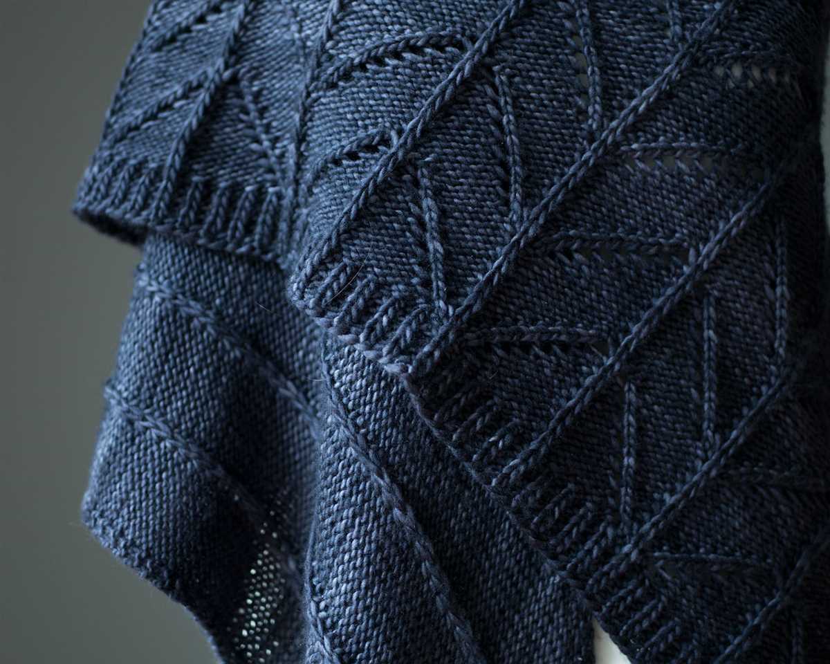 Origami shawl knitting pattern