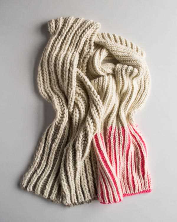 Wide scarf knitting pattern