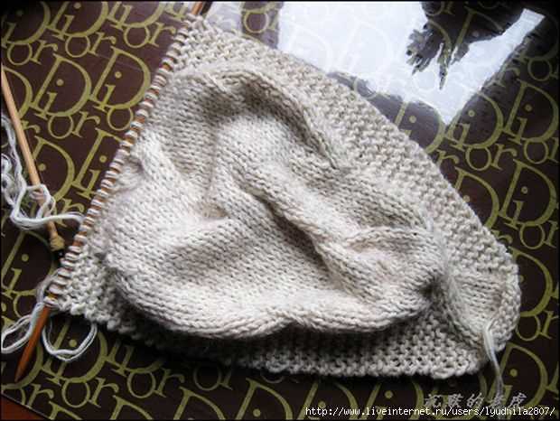 Knitted pigtail hat pattern