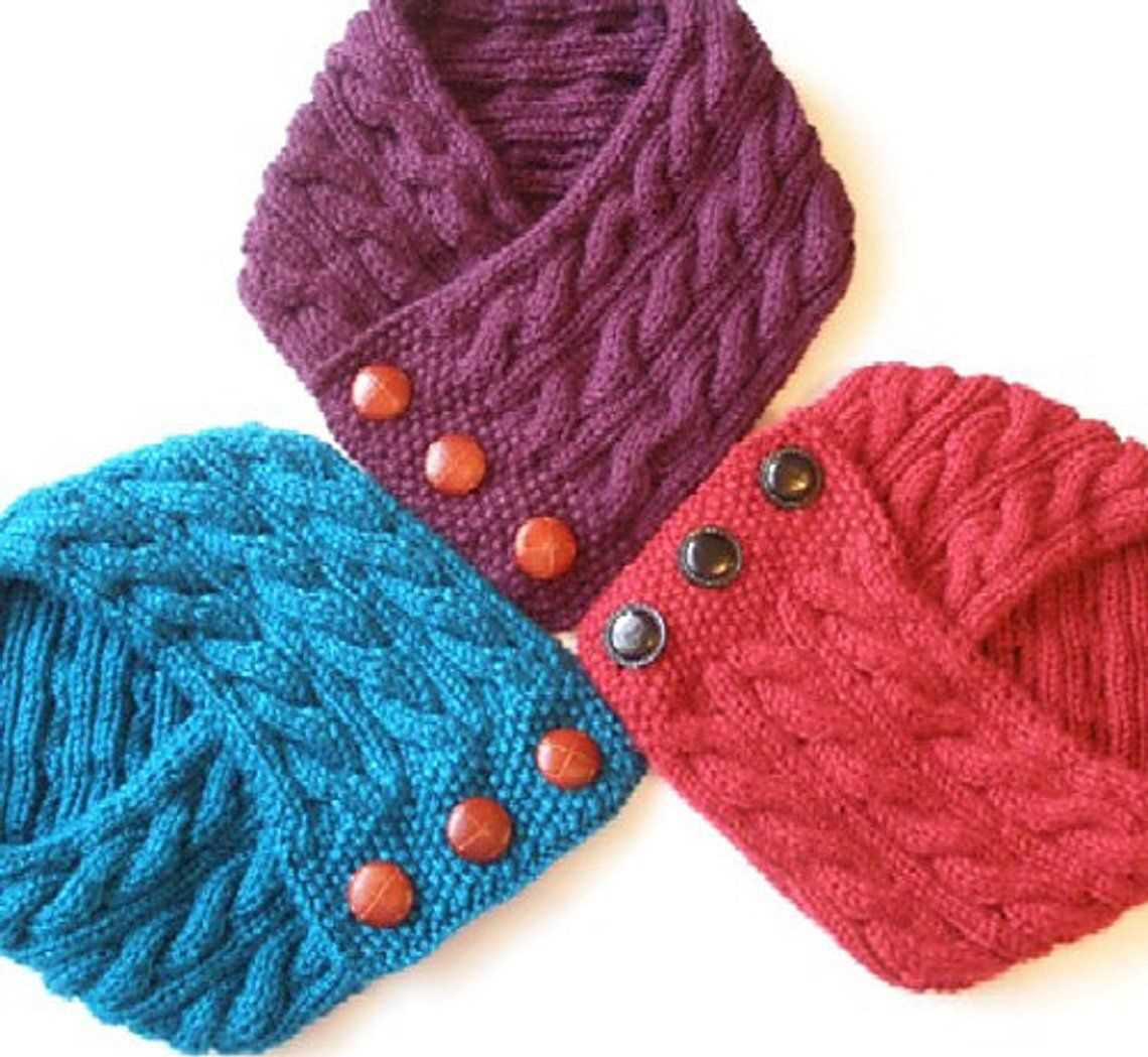 Knit a cozy neck warmer with this easy pattern Neck warmer knitting pattern