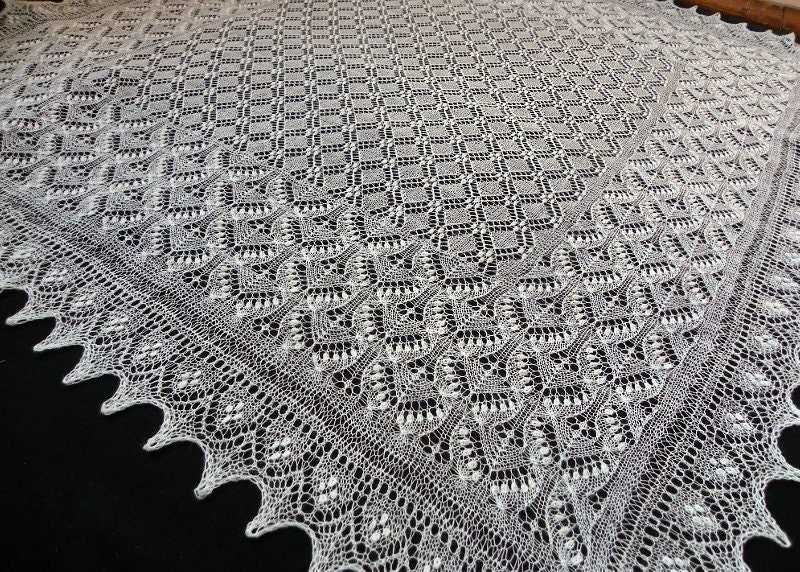 Large shawl knitting pattern