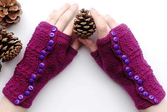 Wristlet knitting pattern free
