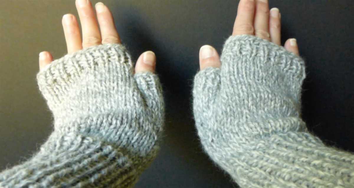 Fingerless gloves patterns to knit free easy