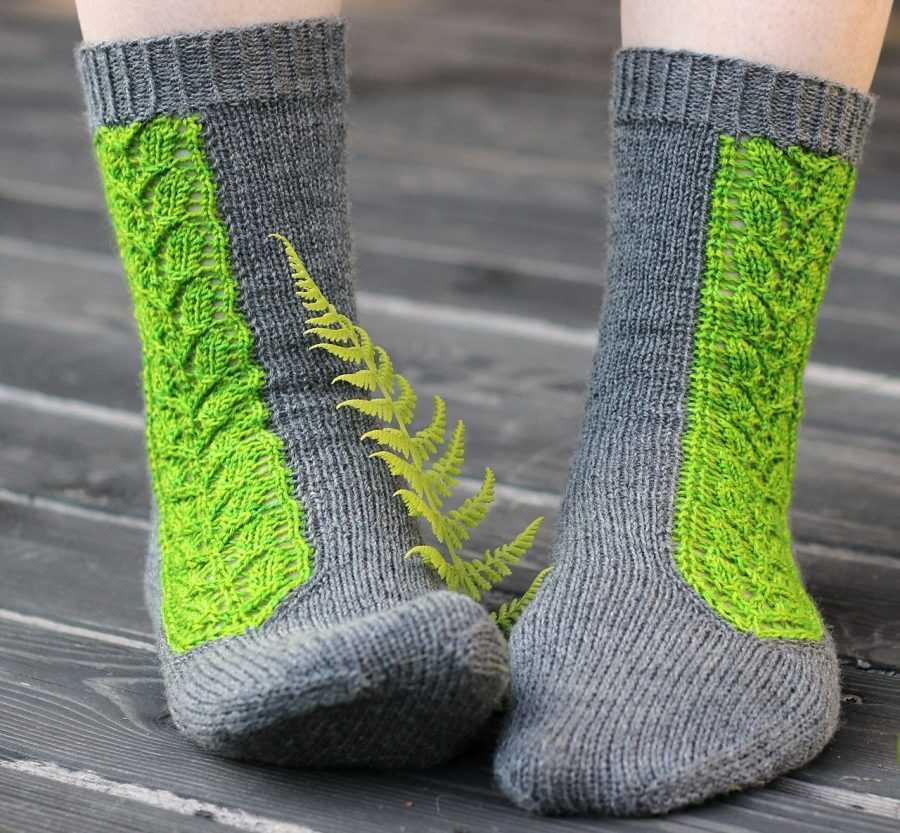 Knitted socks patterns