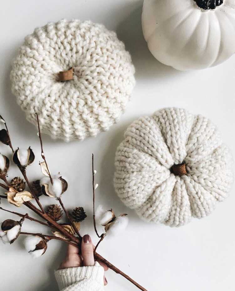 Chunky knitted pumpkin pattern