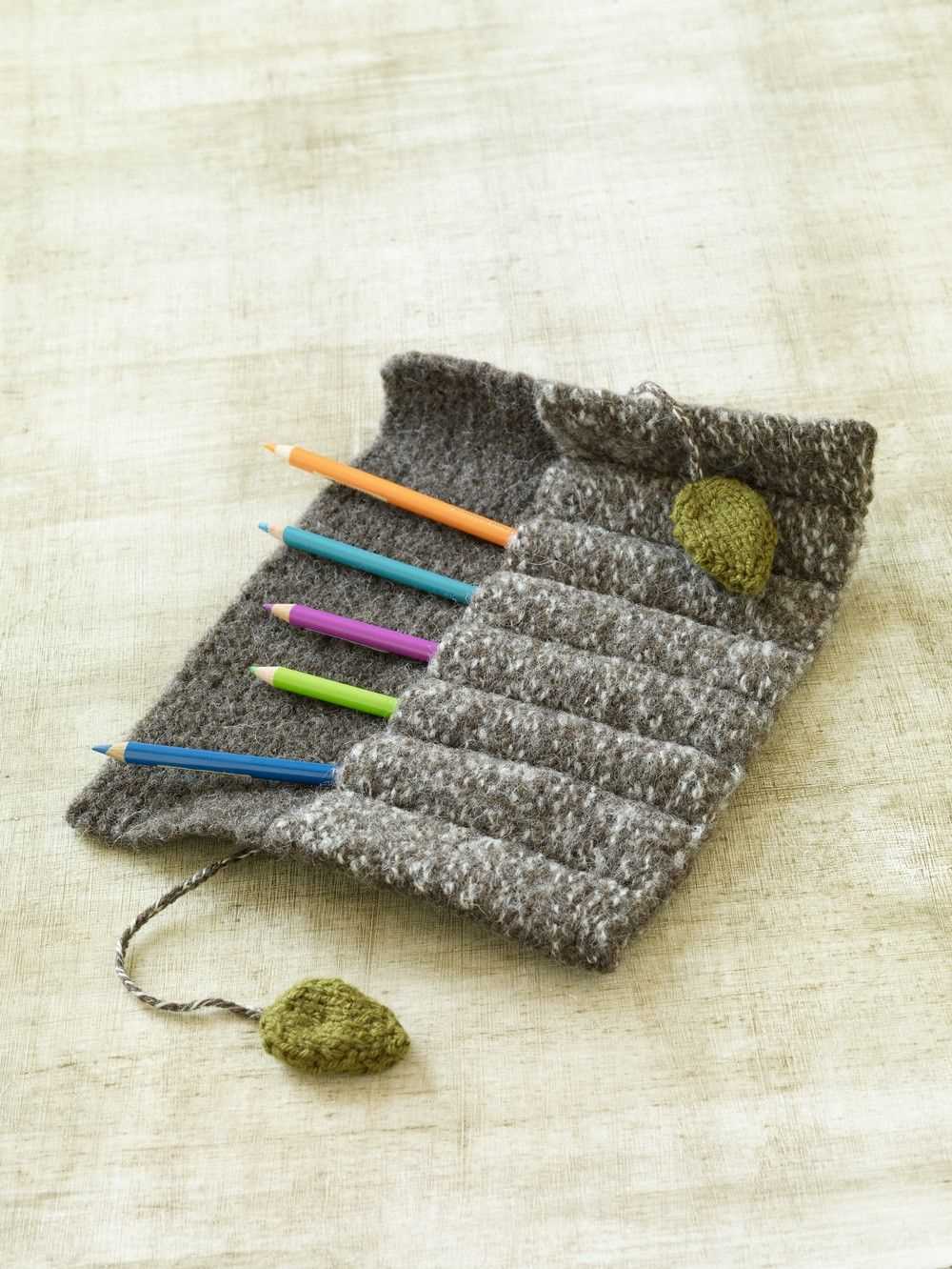 Knitting needle case pattern