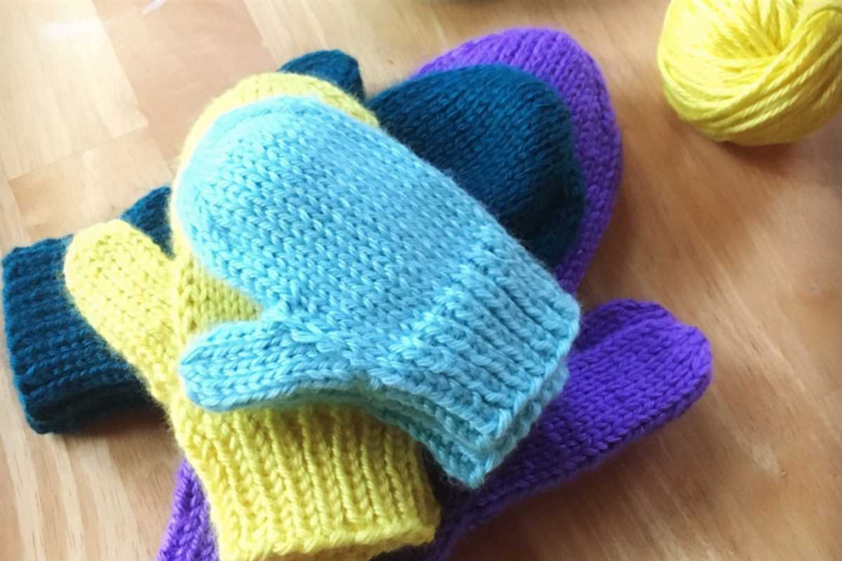 Basic knitted mitten pattern