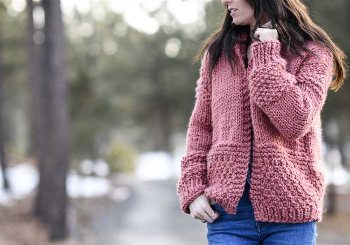 Knitted hooded cardigan pattern