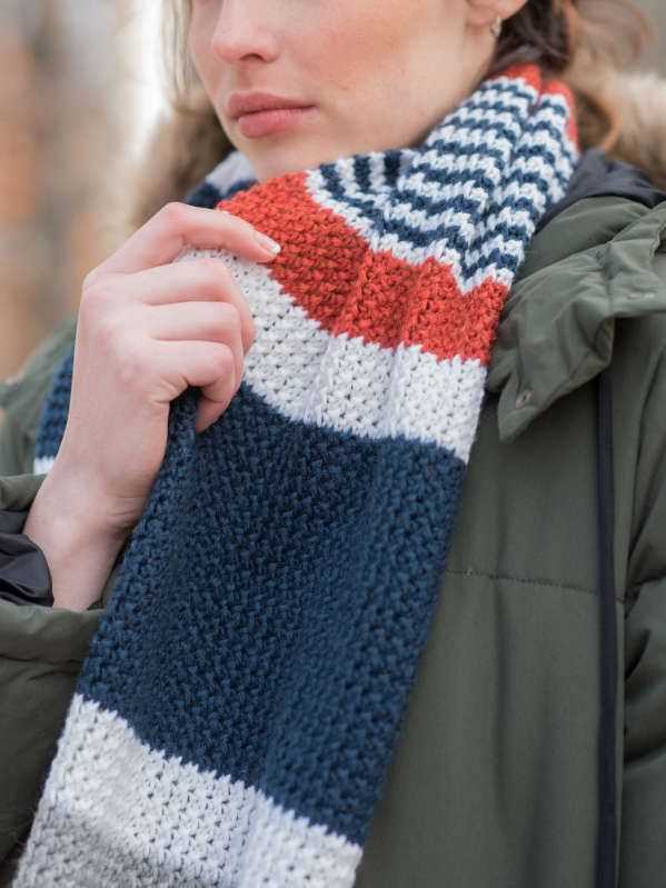 Create Your Own Stylish Striped Knitted Scarf Striped knitted scarf pattern