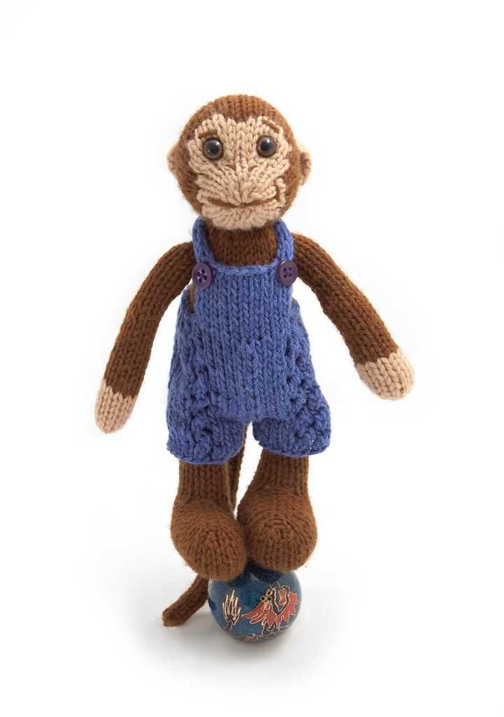 Knit monkey pattern