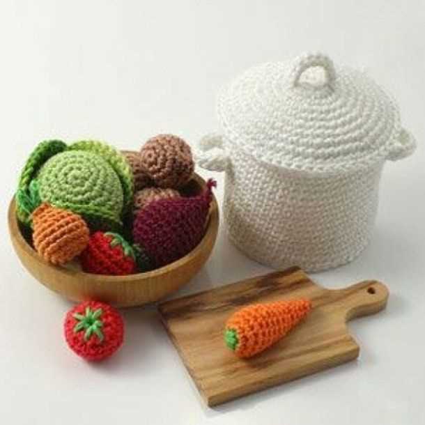 Knitted fruit and veg patterns