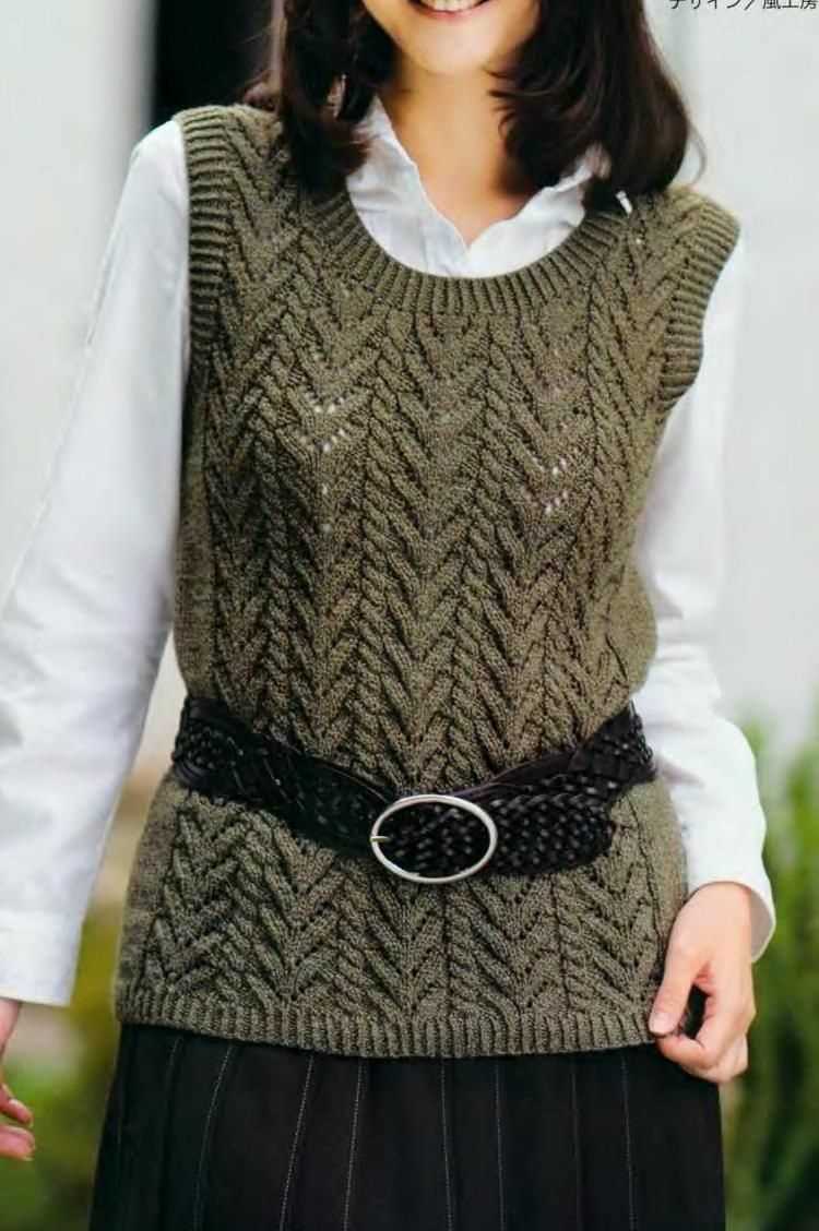 Create a Stylish Knit Vest for Women with This Easy Pattern Knit vest pattern womens
