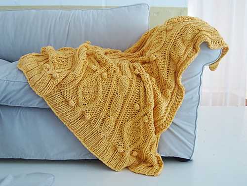Cable knit throw pattern