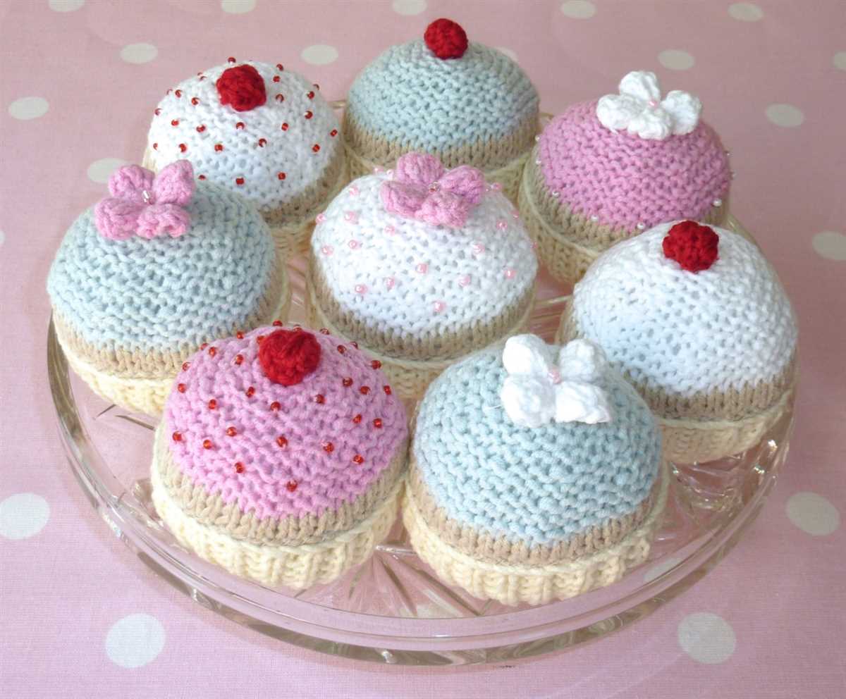 Apple cosy knitting pattern