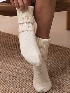 Long leg warmers knitting pattern