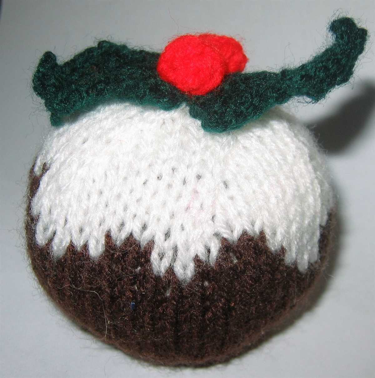 Knitted xmas pudding patterns